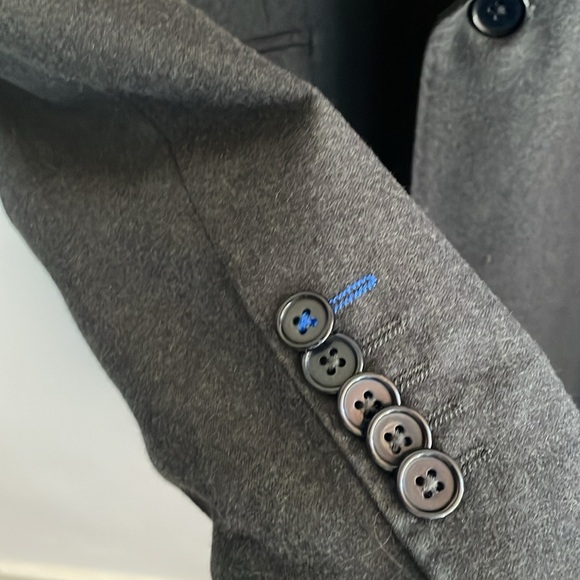 Höst Vest Suit - Picture 3 of 8